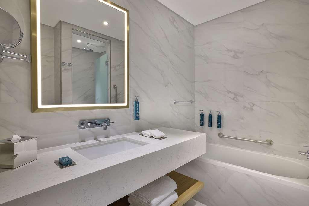 Hilton Garden Inn Dubai Business Bay Ruang foto